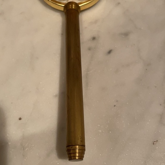 Antique brush and mirror set - Picture 7 of 7